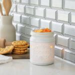 Classic Cookie Jar - Midsize Illumination Wax Warmer
