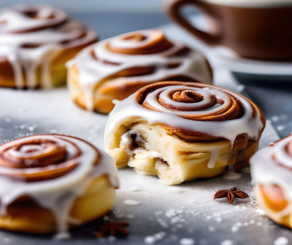 CINNAMON ROLL - Perfume Oil, Body Spray, Body Oil & Lotion – Land