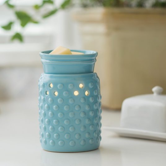 Hobnail Midsize Illumination Wax Warmer