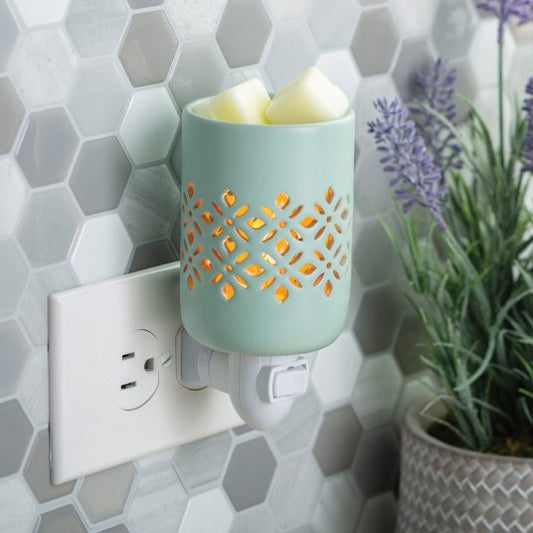 Soft Mint Plug - In Wax Warmer